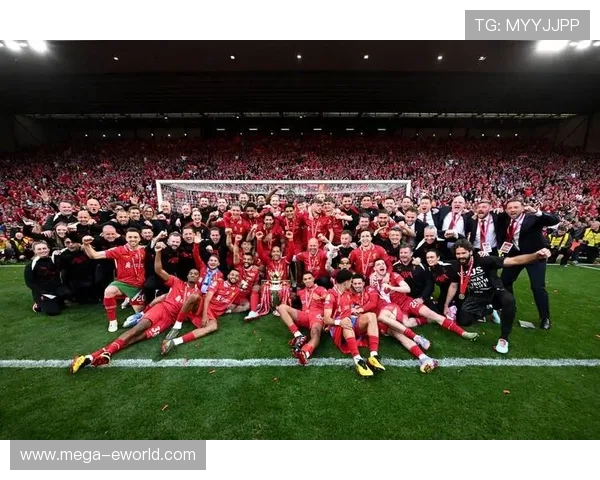 拉菲尼亚本赛季英超表现稳健，入选赛季最佳阵容候选