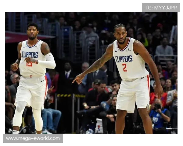 加维最新伤病动态:恢复进展顺利,复出时间待定 加维最新伤病动态:恢复进展顺利,复出时间待定