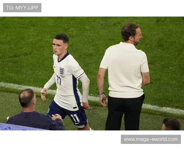 福登与英格兰前辈的交流