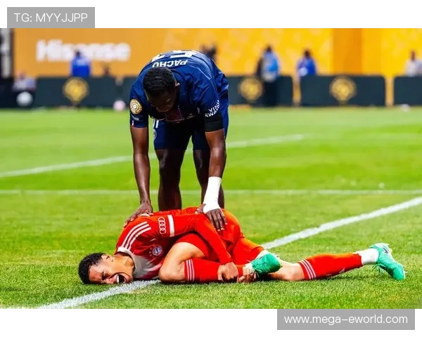 厄德高 vs 穆西亚拉：技术流中场的差异