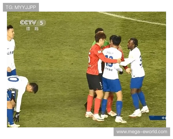 泰山震荡！后防致命漏洞暴露，昔日霸主急速坠落成中超遗憾？